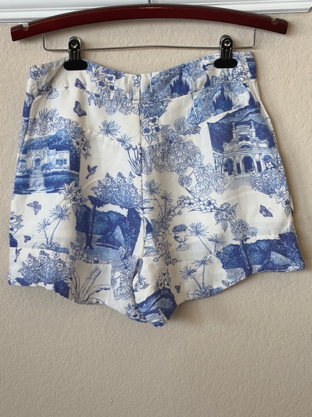 Farm Rio Antique Print Linen Shorts Size M - Picture 5 of 9